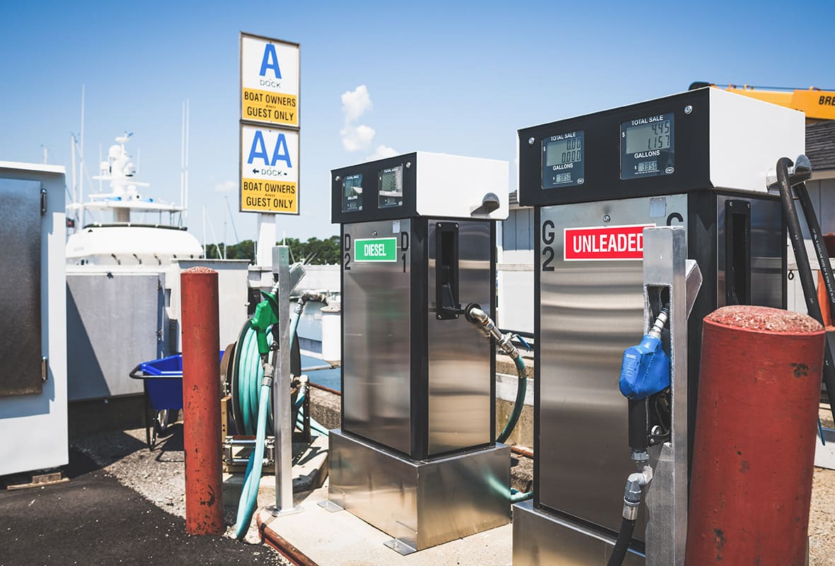 Fuel dock