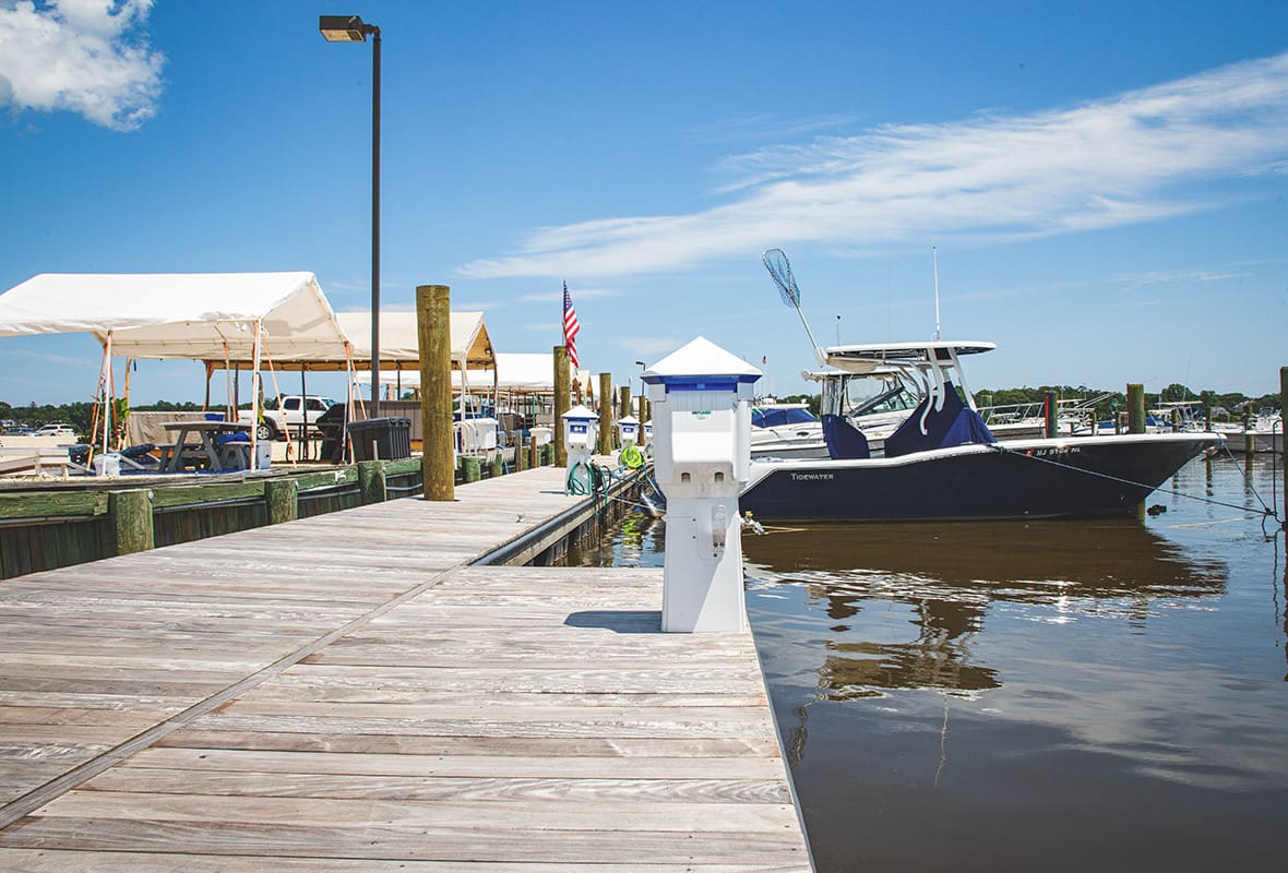 Fuel dock