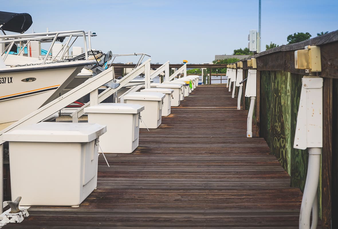 Dock