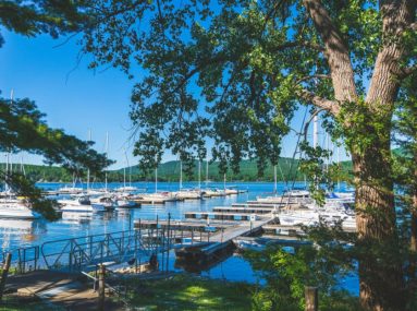 amarres húmedos safe harbor willsboro bay