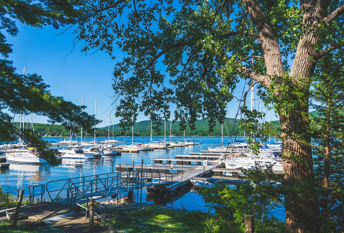 amarres húmedos safe harbor willsboro bay