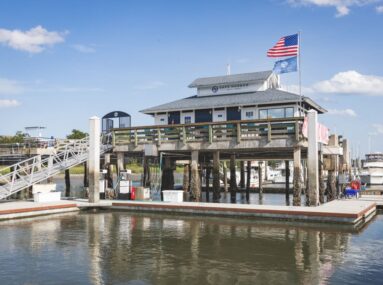 Safe Harbor Skull Creek – Bâtiment principal