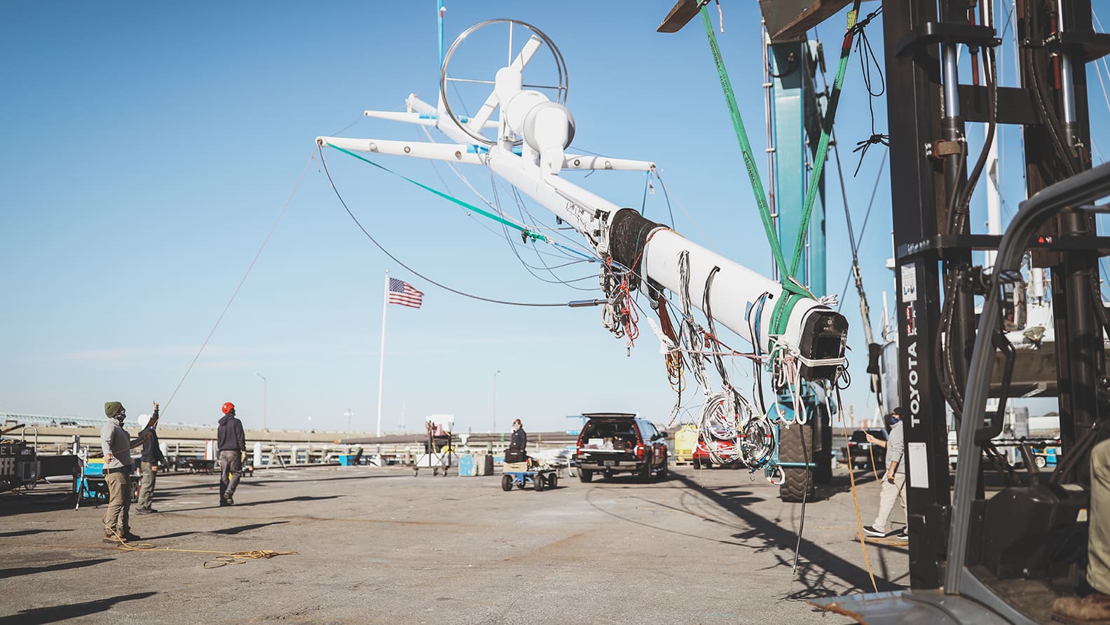repairing mast
