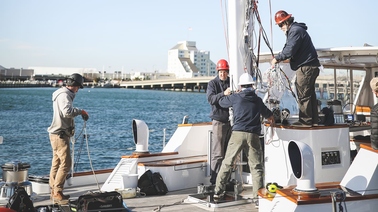 repairing mast