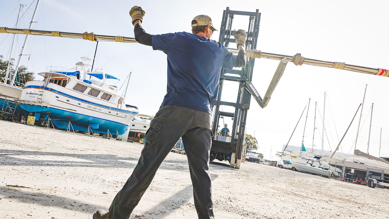 repairing mast