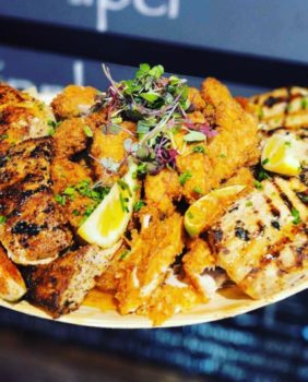 fried fish with lemon