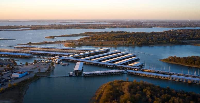 Safe Harbor Pier 121 | Marina in Lewisville, Texas