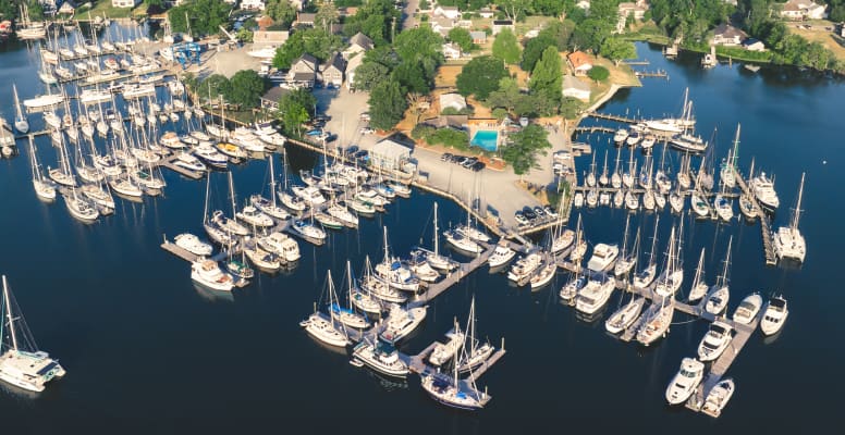 Safe Harbors(中古品) Safe Harbor Zahnisers | Solomons Island, Maryland